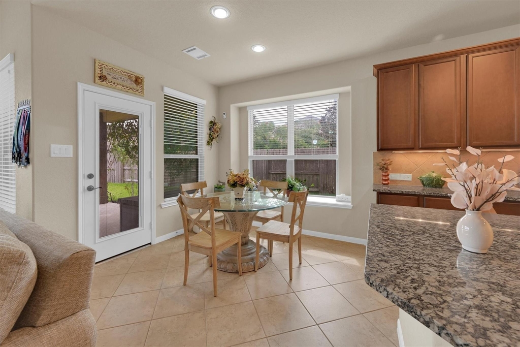 18735 Waketon Drive - Photo 12