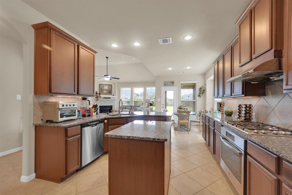 18735 Waketon Drive - Photo 13