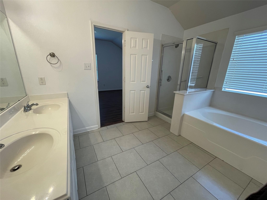 2210 Tremont Trail Lane - Photo 7