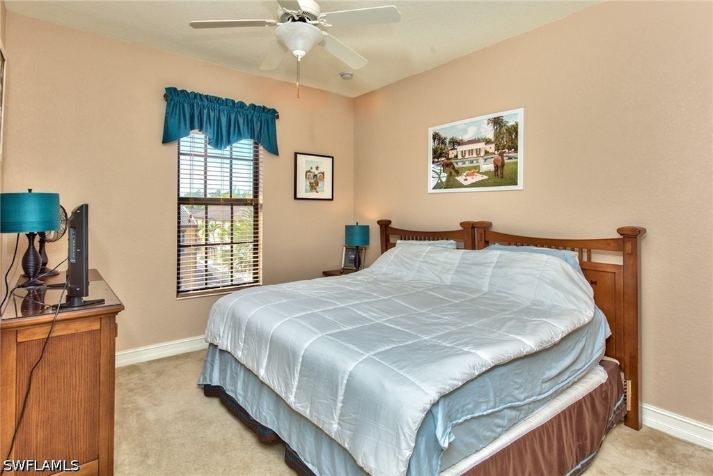 9102 Capistrano Street S - Photo 8