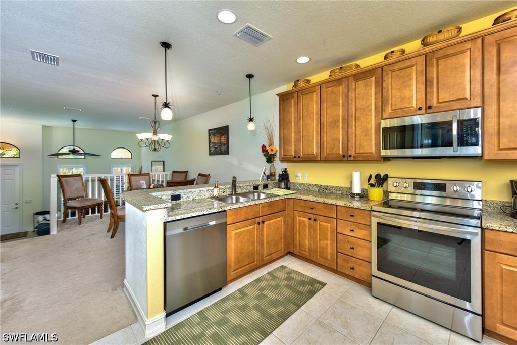 9102 Capistrano Street S - Photo 18
