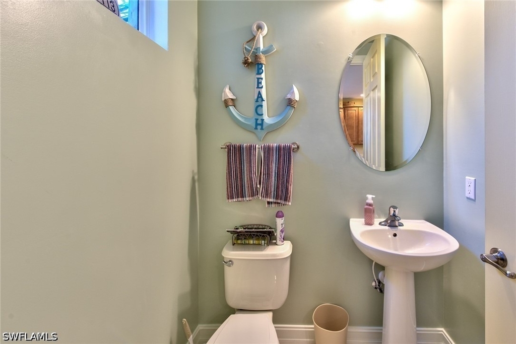 9102 Capistrano Street S - Photo 21
