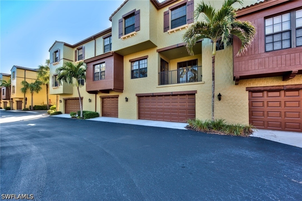 9102 Capistrano Street S - Photo 22