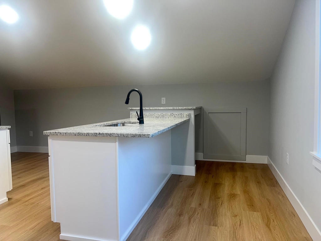 332 Daniel Webster - Photo 8