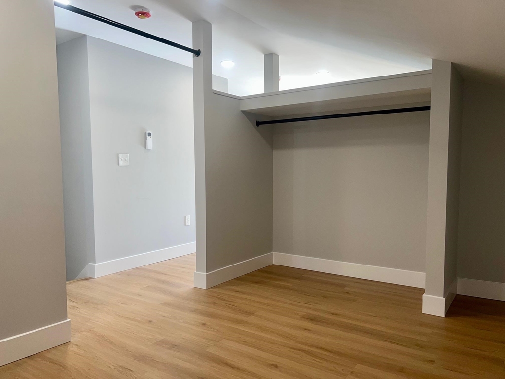 332 Daniel Webster - Photo 16