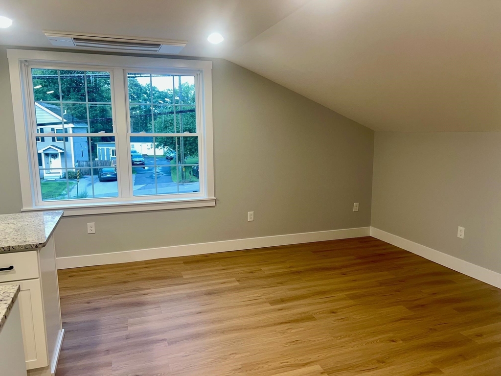 332 Daniel Webster - Photo 12