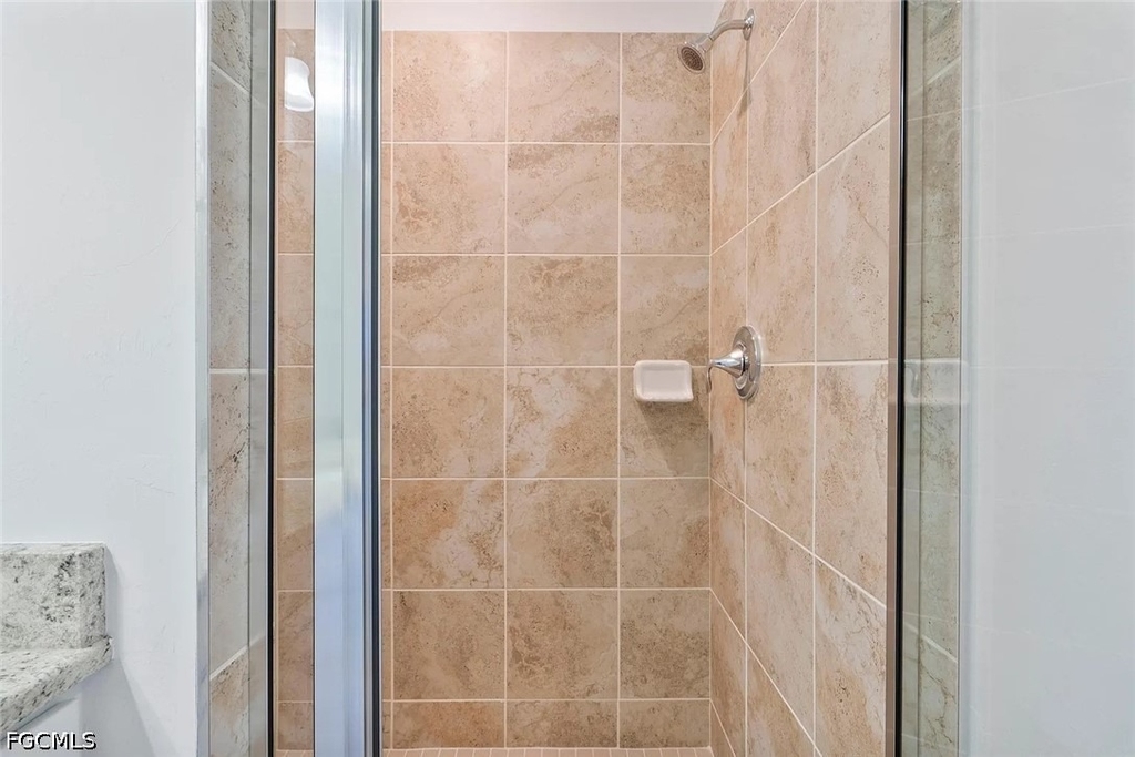 43040 Greenway Boulevard - Photo 13