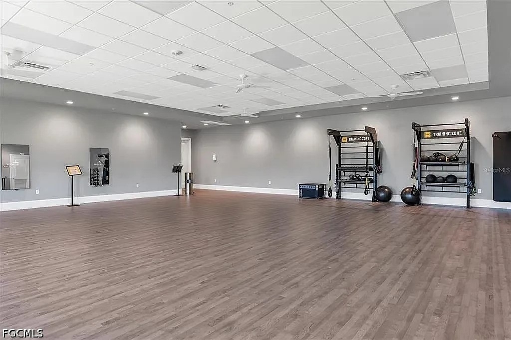 43040 Greenway Boulevard - Photo 21