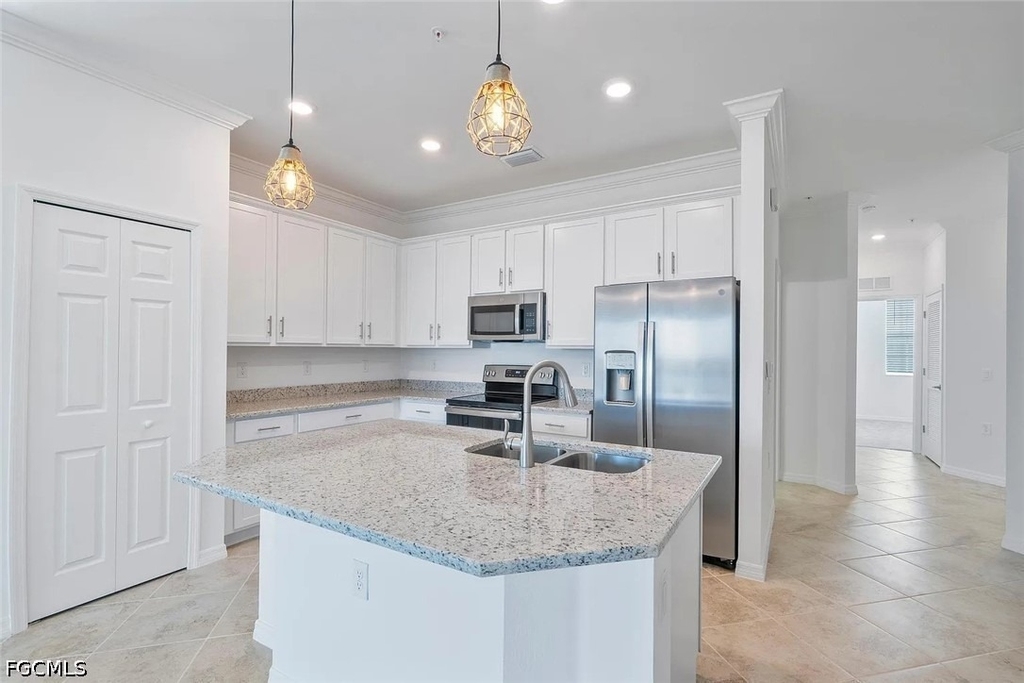 43040 Greenway Boulevard - Photo 16