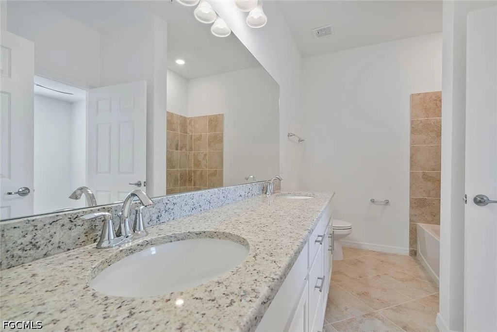 43040 Greenway Boulevard - Photo 1