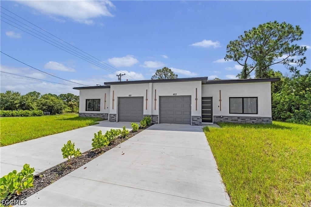 603 Hawthorne Avenue S - Photo 17