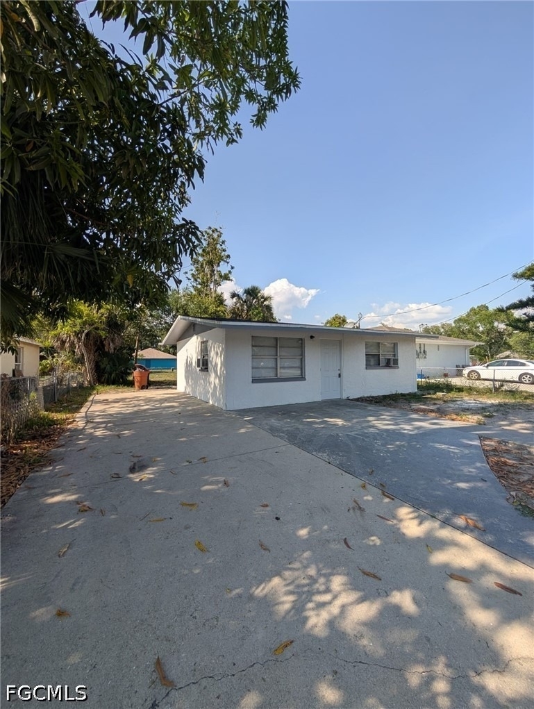 3135 Blount Street - Photo 1