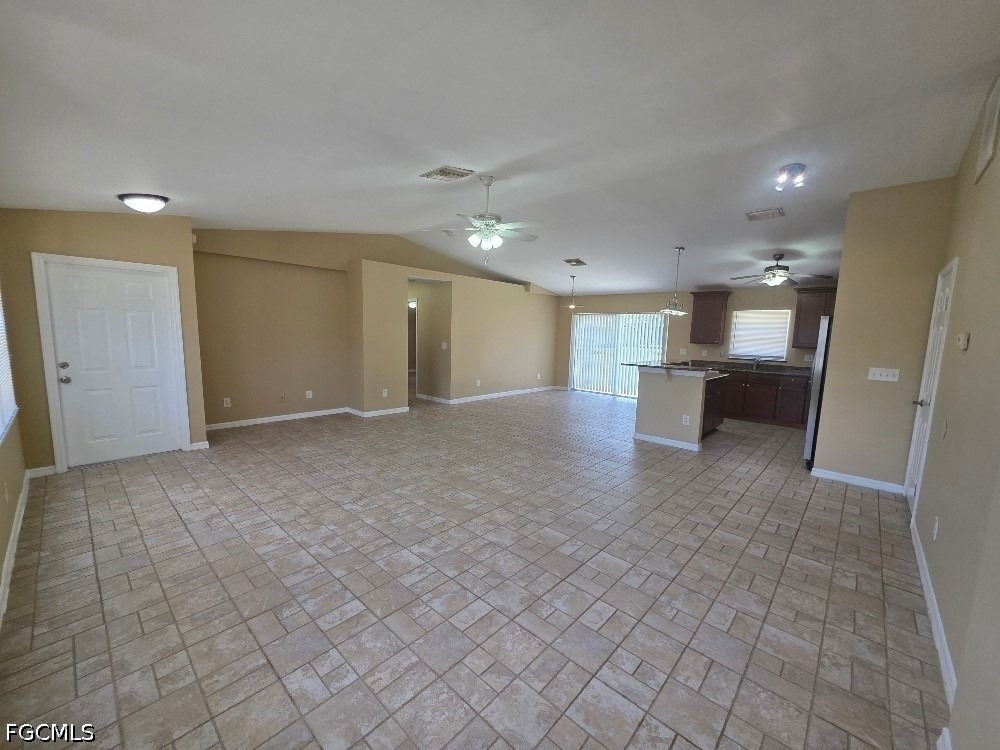 348 Rancho Avenue - Photo 3