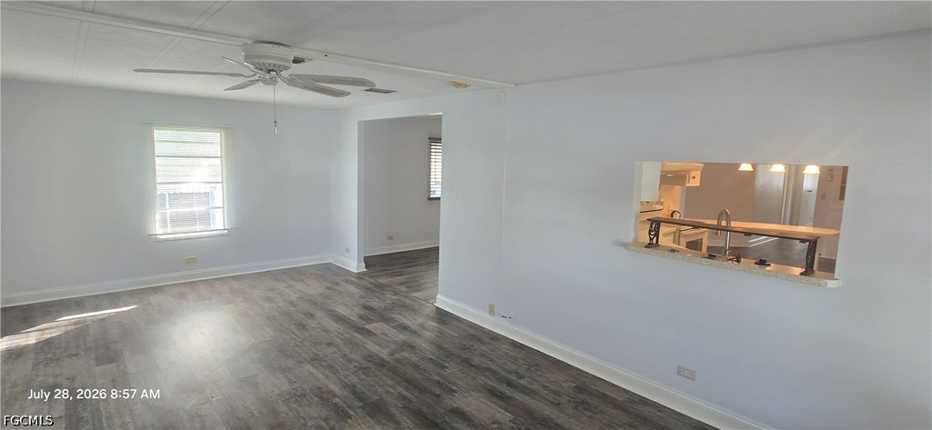 612 Pine Grove Court - Photo 2