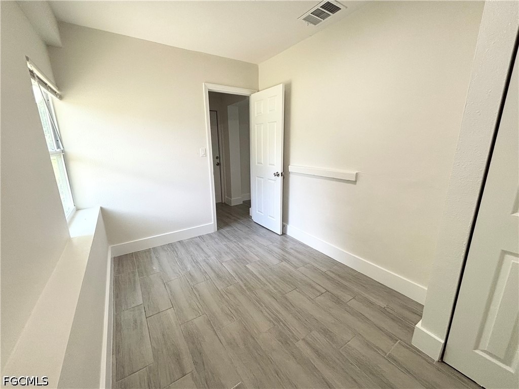 559 Wood Avenue - Photo 13