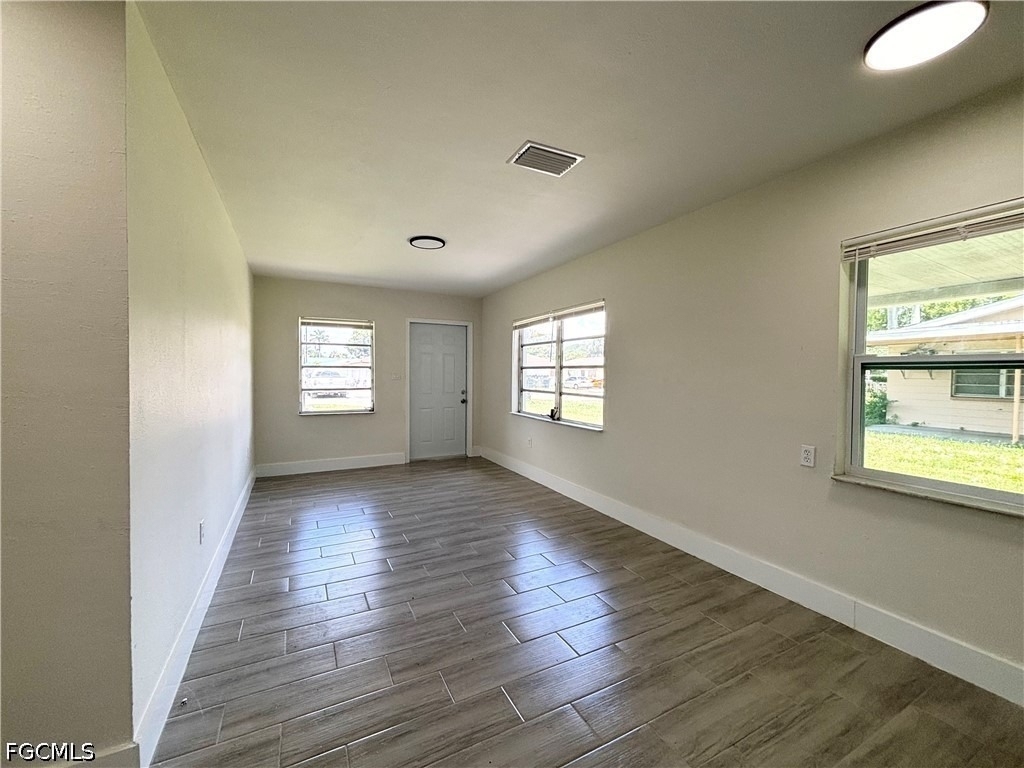 559 Wood Avenue - Photo 6