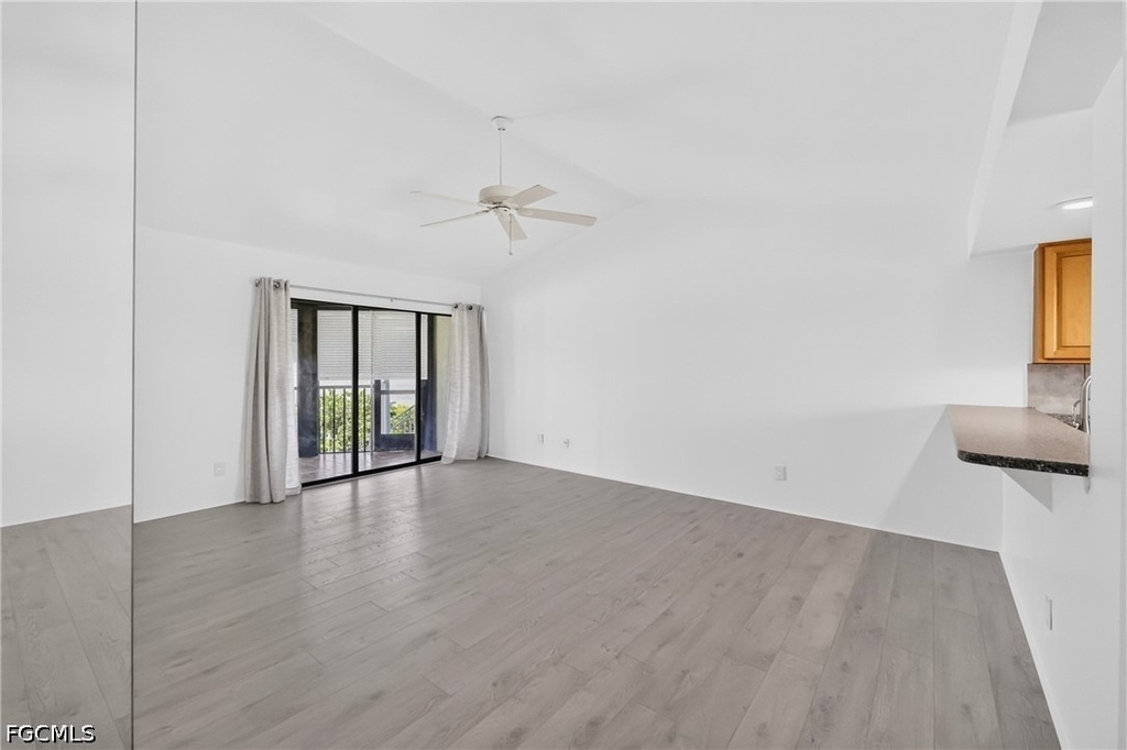 4708 Sw 8th Place - Photo 4