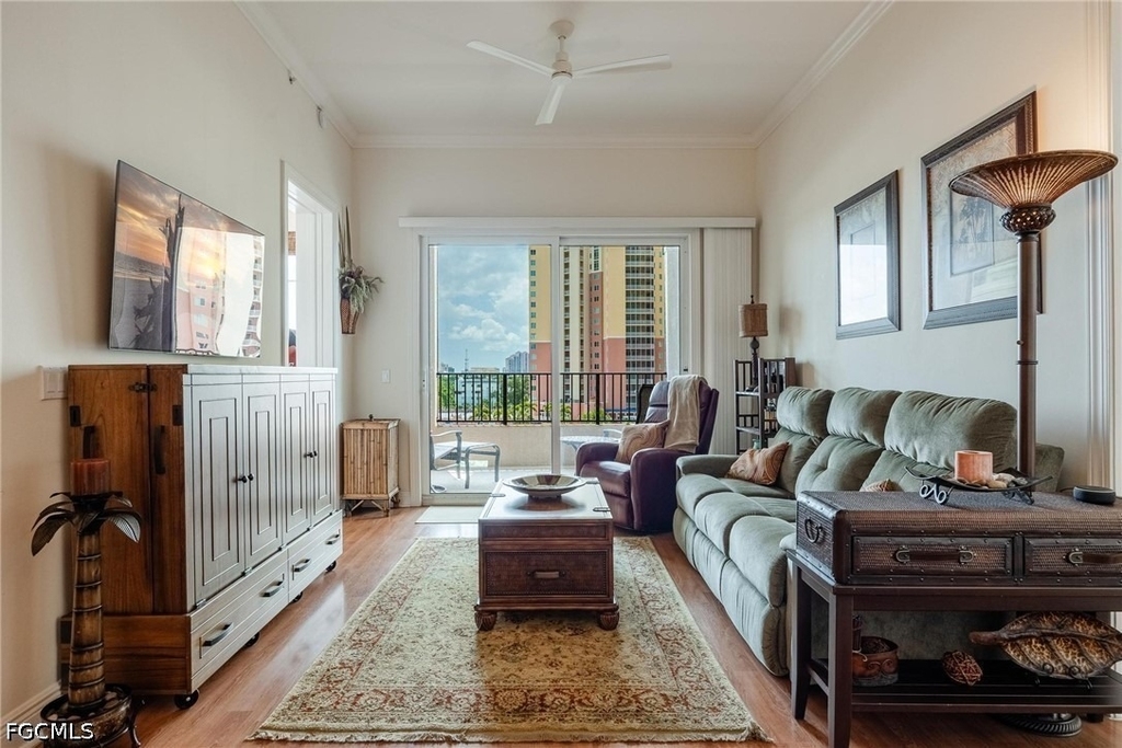 2825 Palm Beach Boulevard - Photo 2
