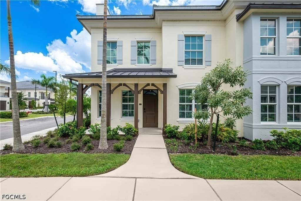12171 Treeline Ave - Photo 2