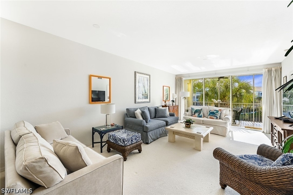 7638 Pebble Creek Circle - Photo 4