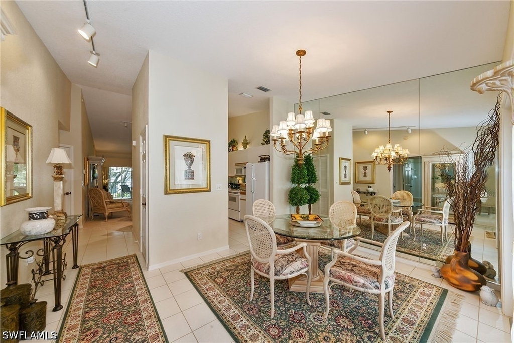7050 Barrington Circle - Photo 4