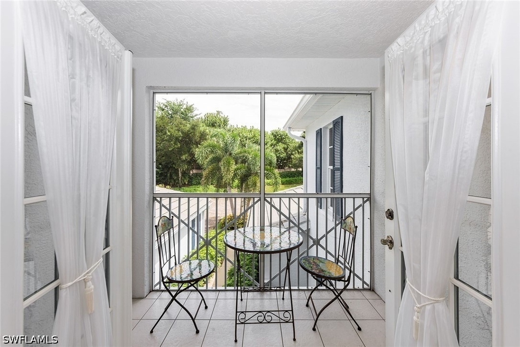 7050 Barrington Circle - Photo 14