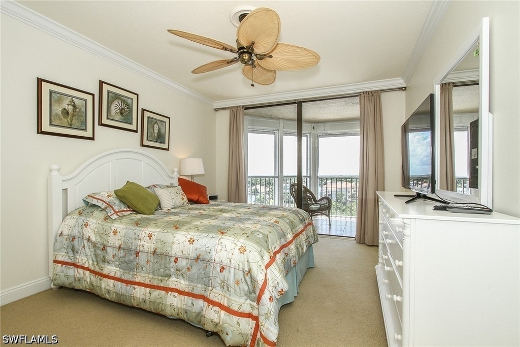 4401 Gulf Shore Boulevard N - Photo 6