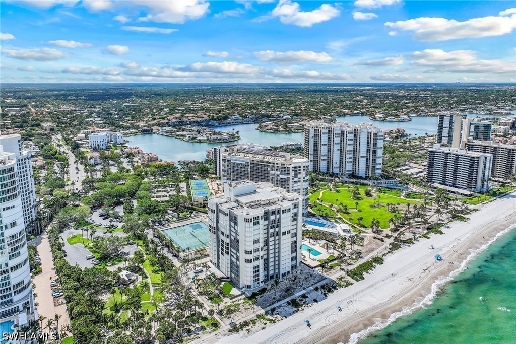 4051 Gulf Shore Boulevard N - Photo 18