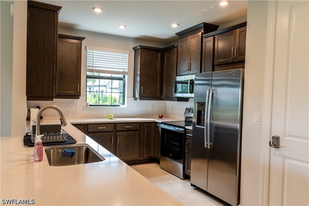15335 Lucerna Street - Photo 20