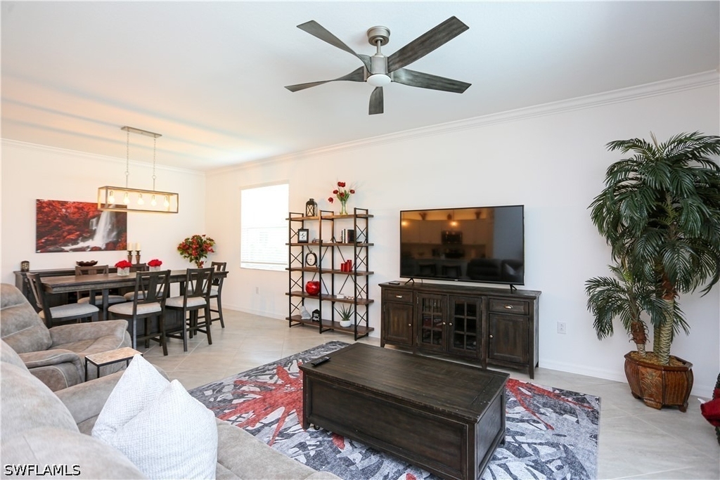 2155 Hamlin Street - Photo 45