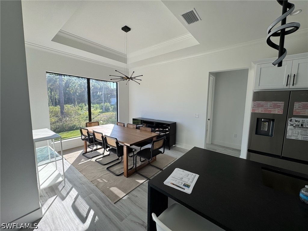 308 Golden Gate Boulevard E - Photo 11