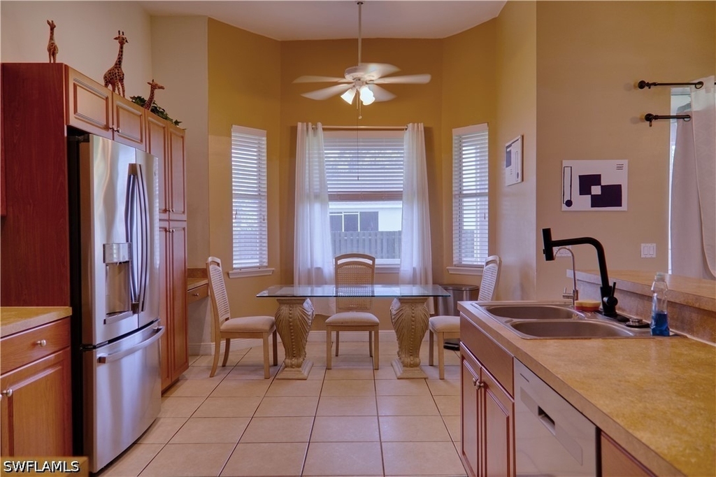 5325 Beauty Street - Photo 10