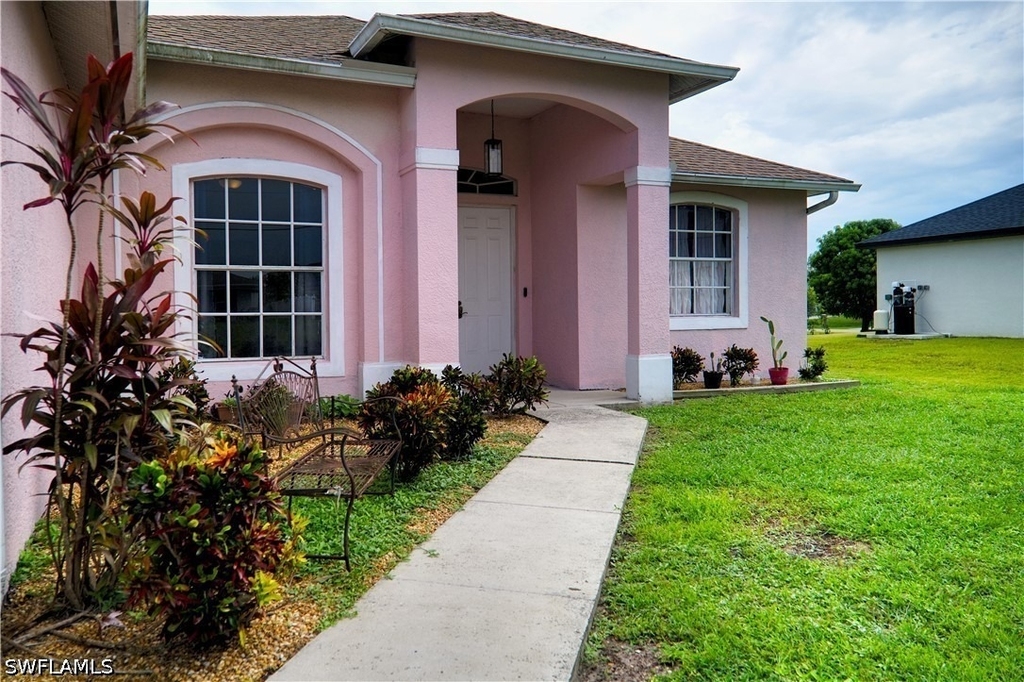 5325 Beauty Street - Photo 1