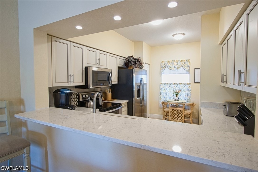 3250 Cypress Glen Way - Photo 10