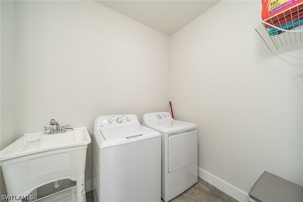 1608 Nw 38th Avenue - Photo 13