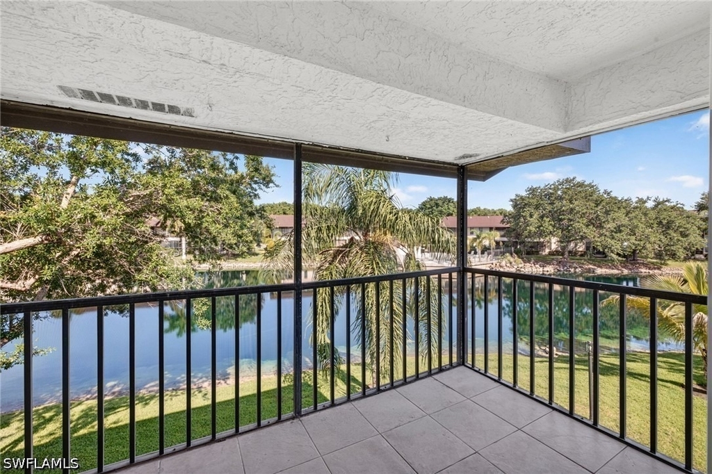 5365 Treetops Drive - Photo 17