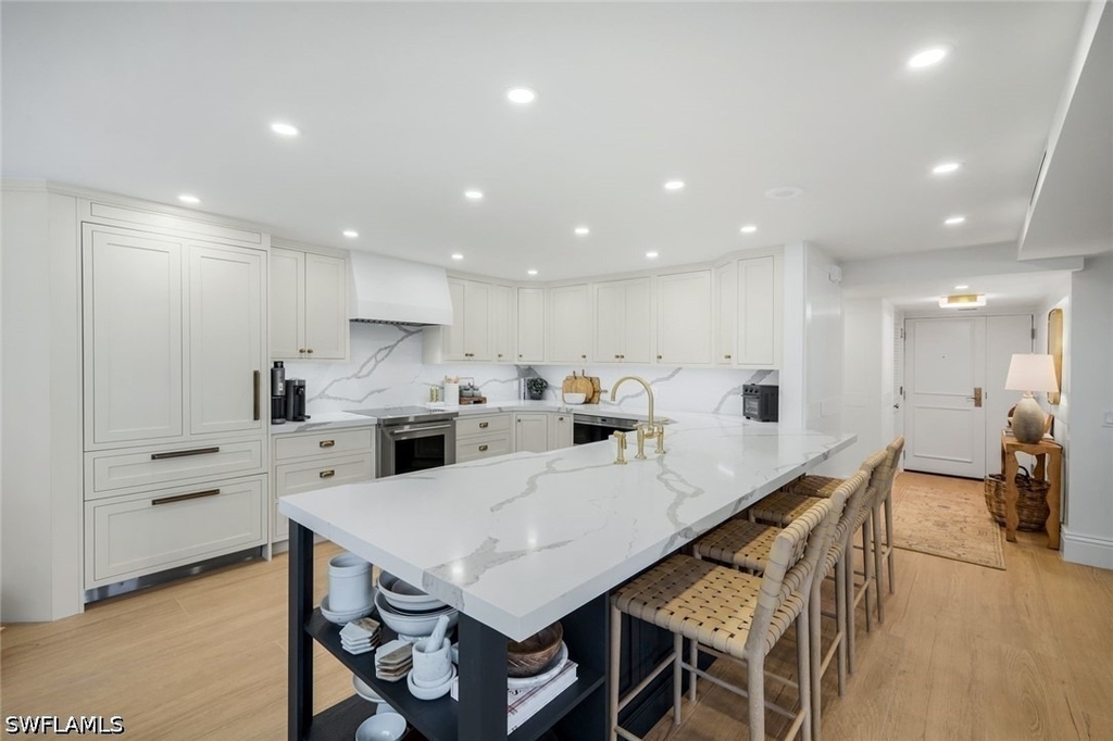 4041 Gulf Shore Boulevard N - Photo 8