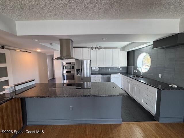 1208 E River Drive - Photo 3