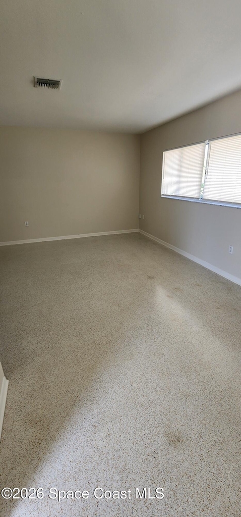 407 4th Street N - Photo 1