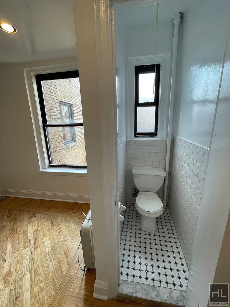 West 79 Street - Photo 7