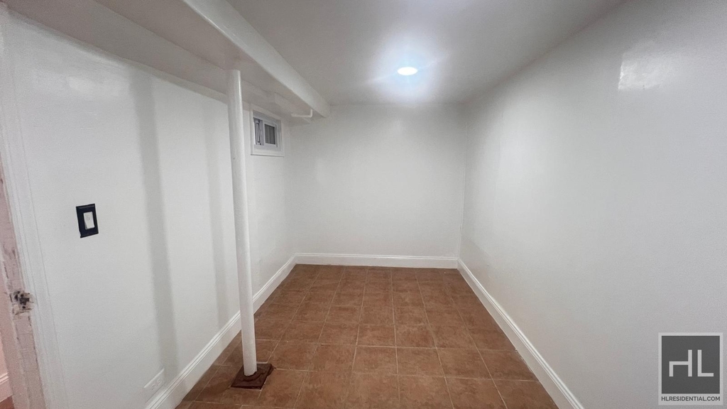 75-15 97 Avenue - Photo 9