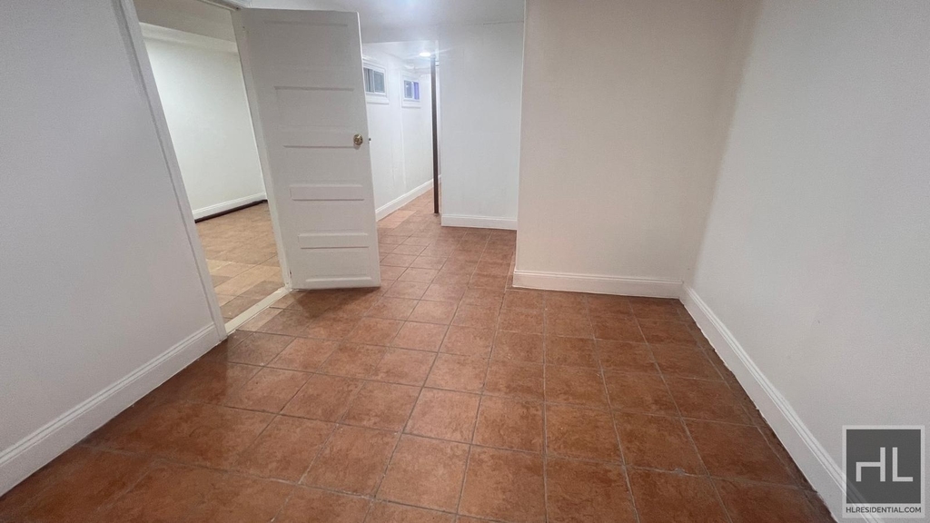 75-15 97 Avenue - Photo 6