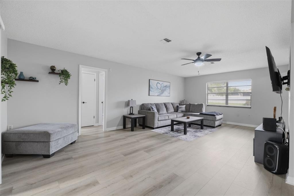 6310 Gainsboro Avenue - Photo 6