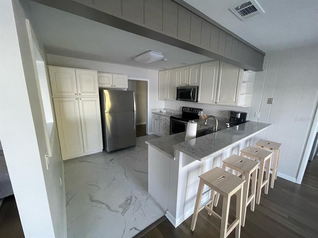 940 N Kepler Road - Photo 4