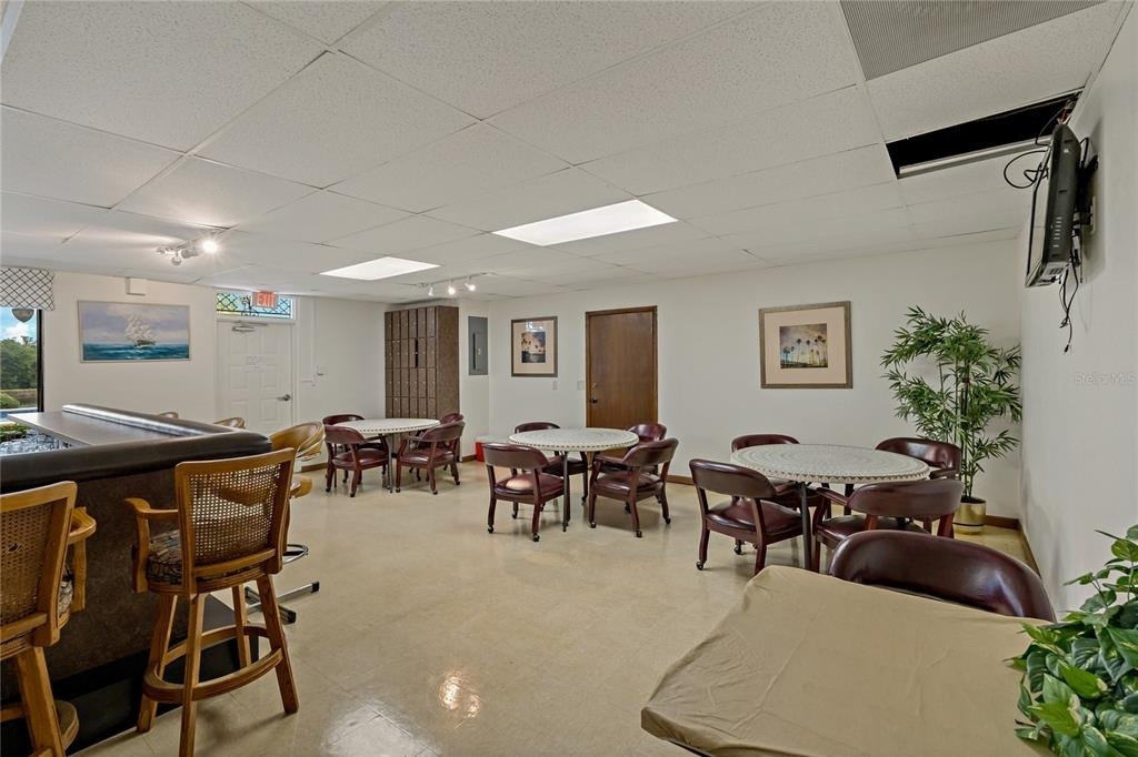 10032 65th Avenue N - Photo 5