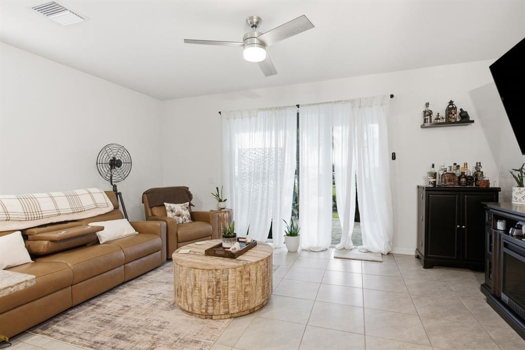 16119 Glowing Grove Avenue - Photo 10
