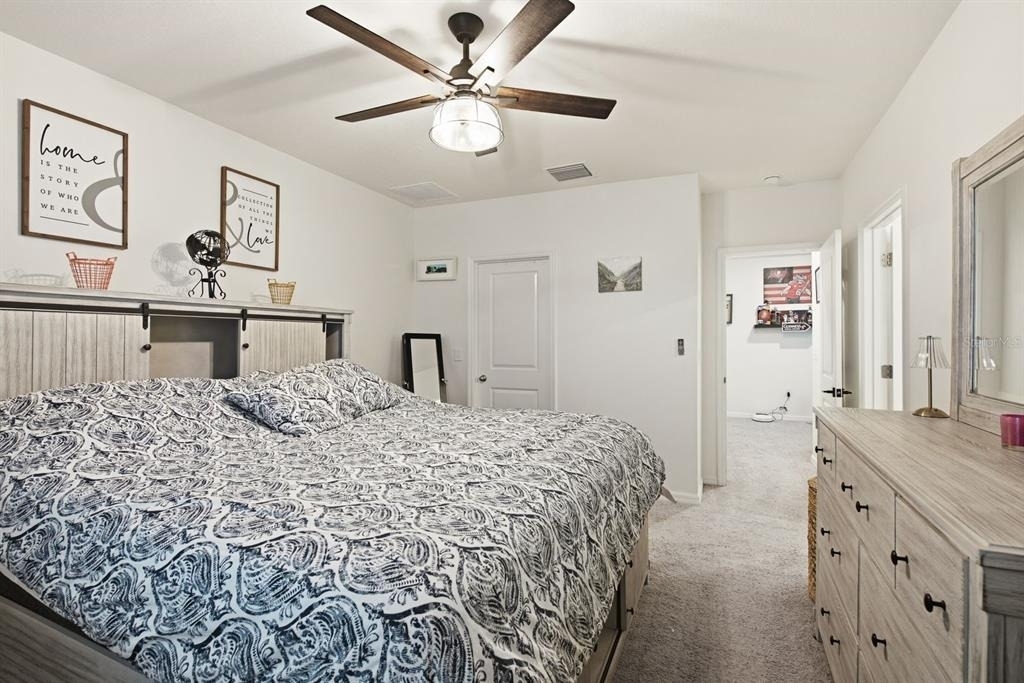 16119 Glowing Grove Avenue - Photo 32