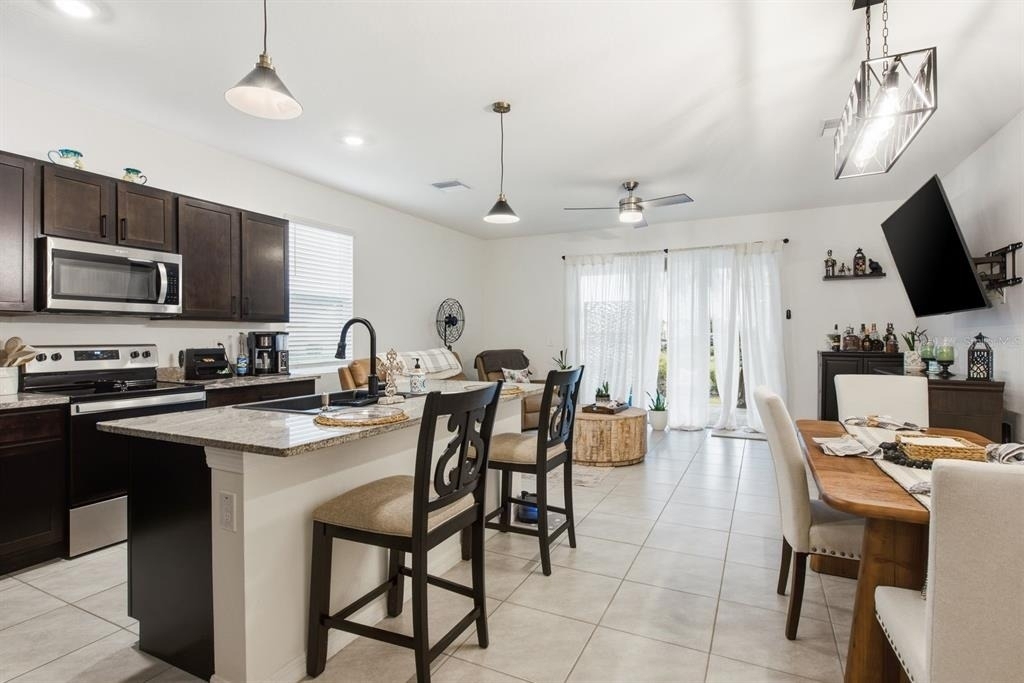 16119 Glowing Grove Avenue - Photo 9