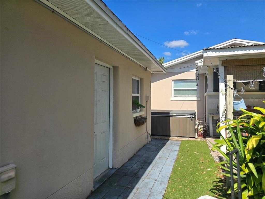 2306 W Saint Joseph Street - Photo 11