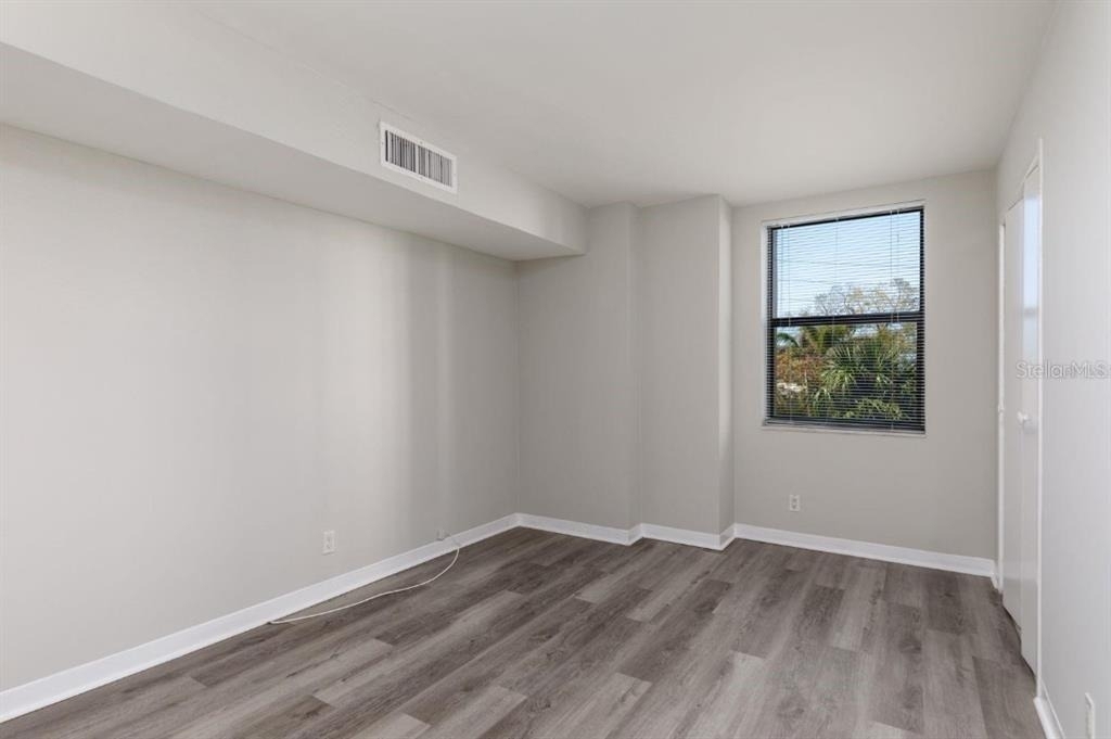 10355 Paradise Boulevard - Photo 15